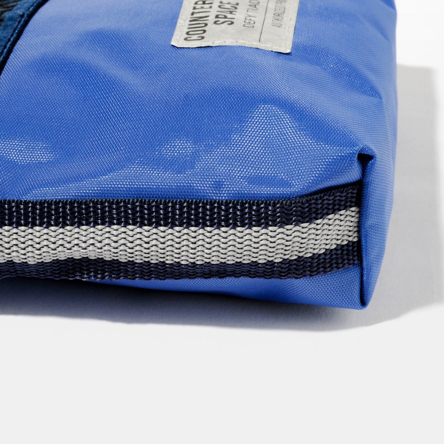 ライトサコッシュ