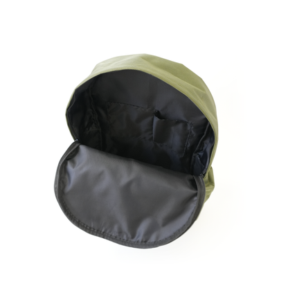 ビッグロゴバックパック